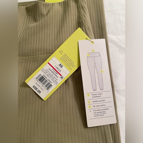 All In Motion Ultra High Rise Leggings Size XS Olive Green - Picture 4 of 10
